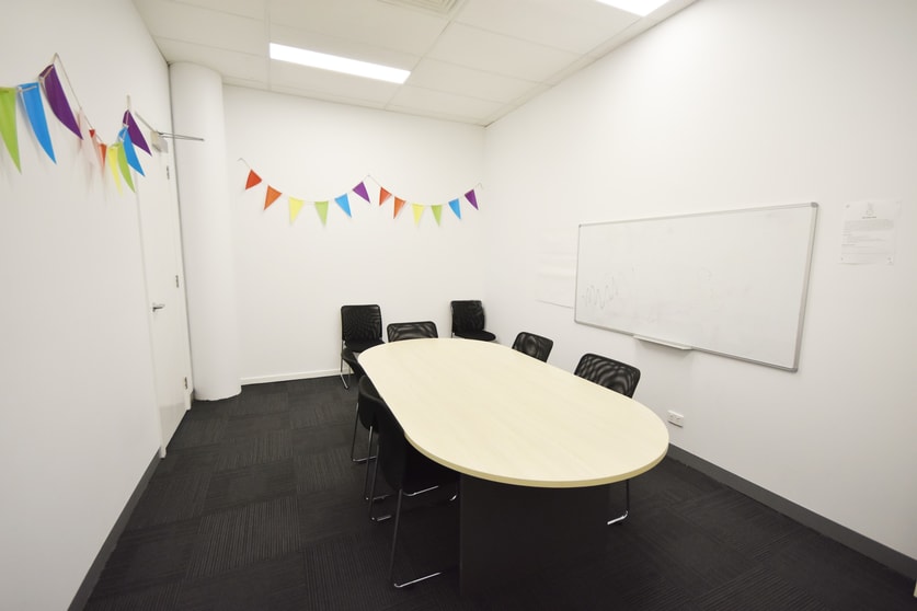 2a/530-540 Swift Street Albury NSW 2640 - Image 3