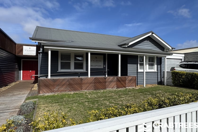 Click to view all images 40 Hargreaves Street Huntingdale VIC 3166 - Image 1