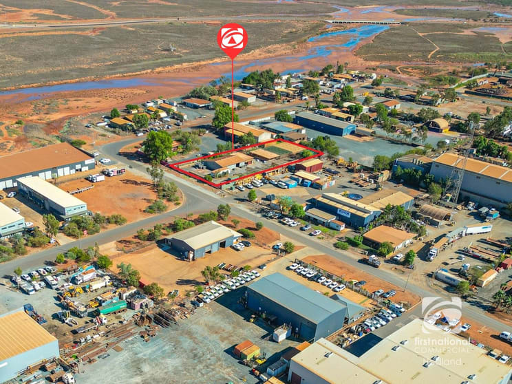 Click to view all images 34 Pinnacles Steet Wedgefield WA 6721 - Image 2