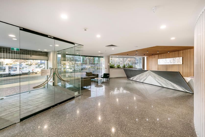 Click to view all images 840 Dandenong Road Caulfield VIC 3162 - Image 2