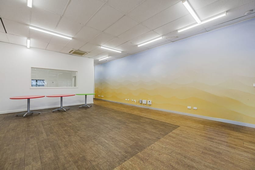 Click to view all images 114 McKenzie Street Melton VIC 3337 - Image 2