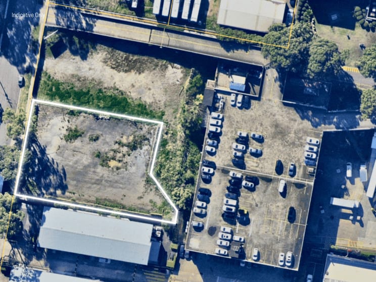Click to view all images Yard/32 Sirius Road Lane Cove NSW 2066 - Image 2