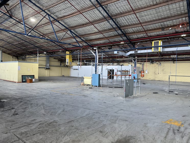 Click to view all images 51 Steane Street Fairfield VIC 3078 - Image 3