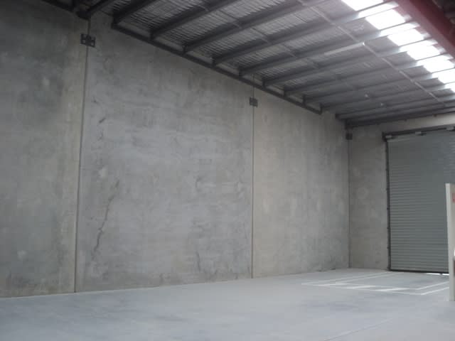 Click to view all images 16/55 Commerce Circuit Yatala QLD 4207 - Image 3