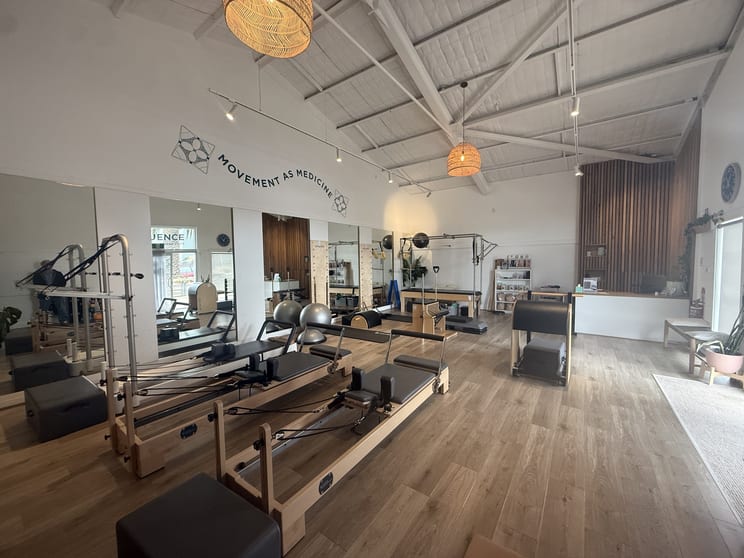 b/106 Surf Coast Highway Torquay VIC 3228 - Image 3