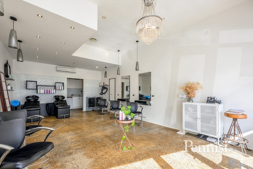 Click to view all images 255a Keilor Road Essendon VIC 3040 - Image 3