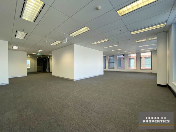 Click to view all images 612/451 Pitt Street Sydney NSW 2000 - Image 1