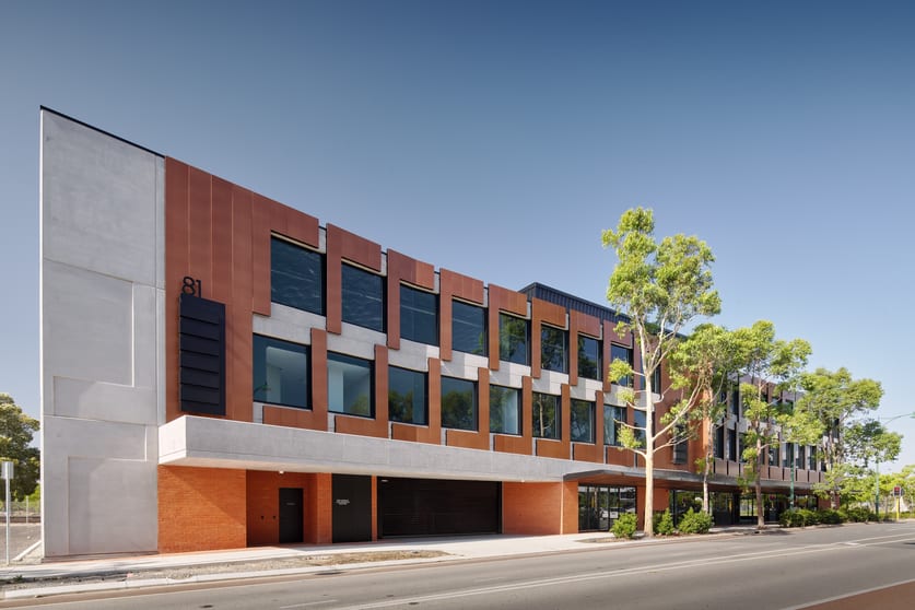 Click to view all images 81 Yelverton Drive Midland WA 6056 - Image 3