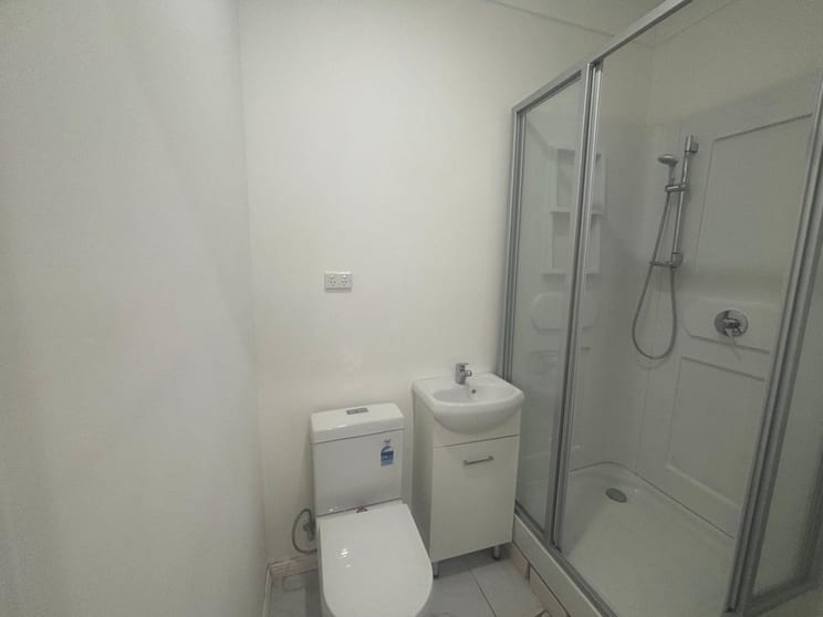 Click to view all images Shop 5 39 Earl Street Merrylands NSW 2160 - Image 3