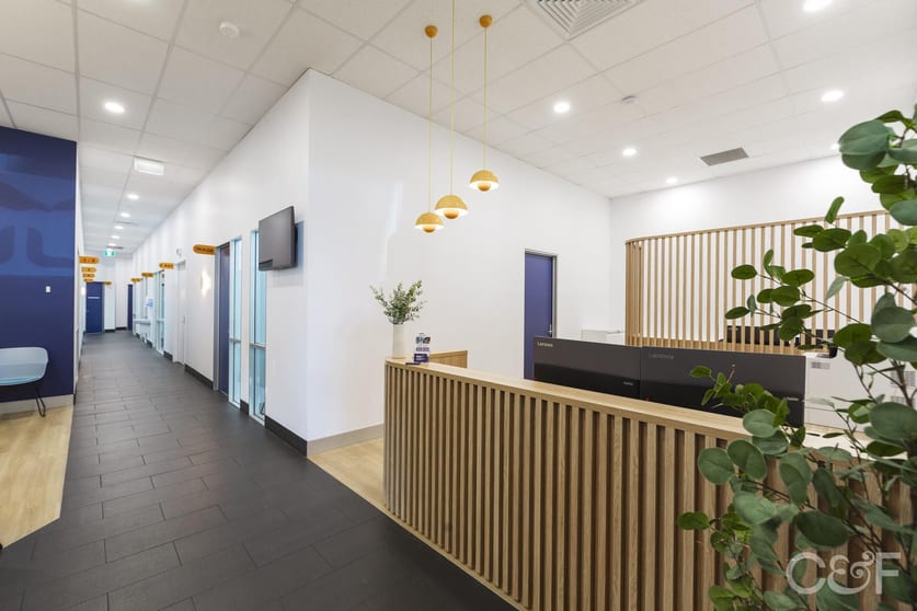 Click to view all images Unit 3A/152 - 156 Pacific Highway Tuggerah NSW 2259 - Image 2