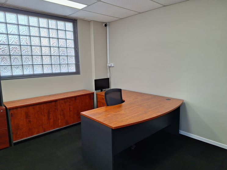 Click to view all images 38 Mologa Road Heidelberg West VIC 3081 - Image 3