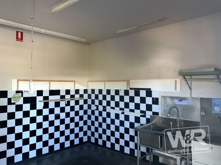Click to view all images Shop 8/ Spencer Park Shopping Centre, 2 Hardie Road Spencer Park WA 6330 - Image 3