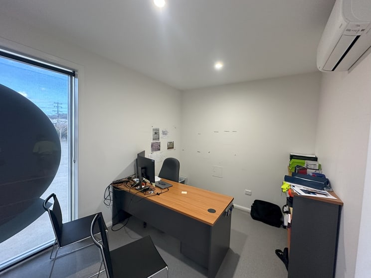 Click to view all images 1/82 Industrial Drive Coffs Harbour NSW 2450 - Image 3