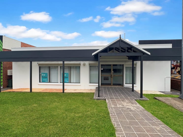 Click to view all images 7/223 Central Coast Highway Erina NSW 2250 - Image 1