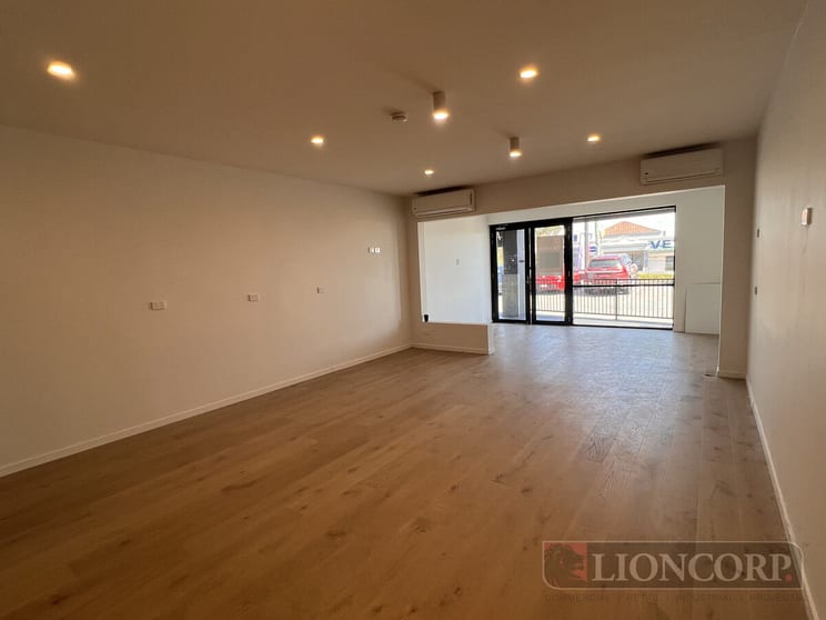 Click to view all images Kenmore QLD 4069 - Image 2