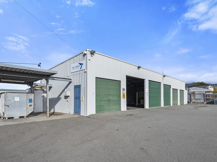 Warehouse & Hardstand/18-20 Gepp Parade Derwent Park TAS 7009 - Image 2