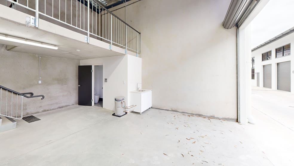 Click to view all images 17/31-33 Leighton Place Hornsby NSW 2077 - Image 3