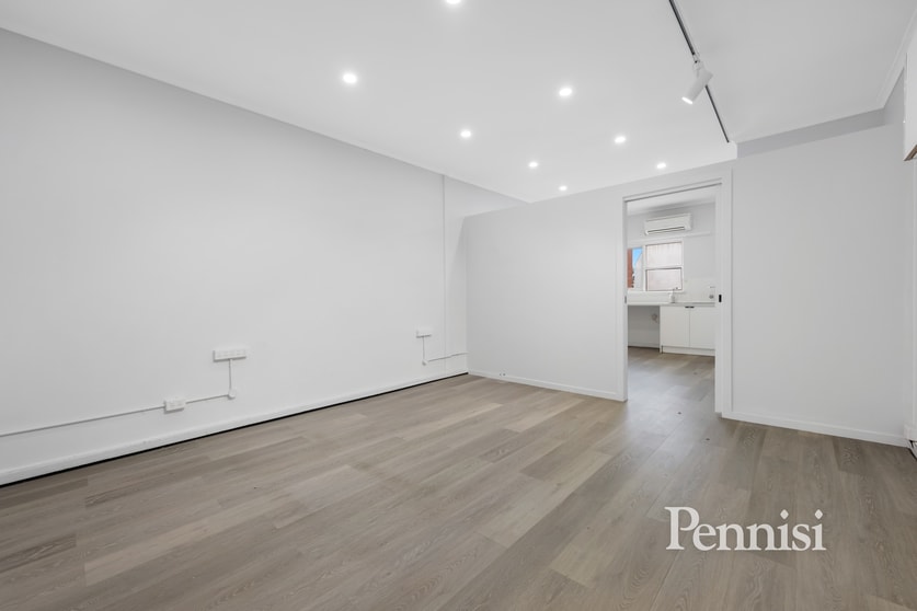 Click to view all images 3/485 Keilor Road Niddrie VIC 3042 - Image 2
