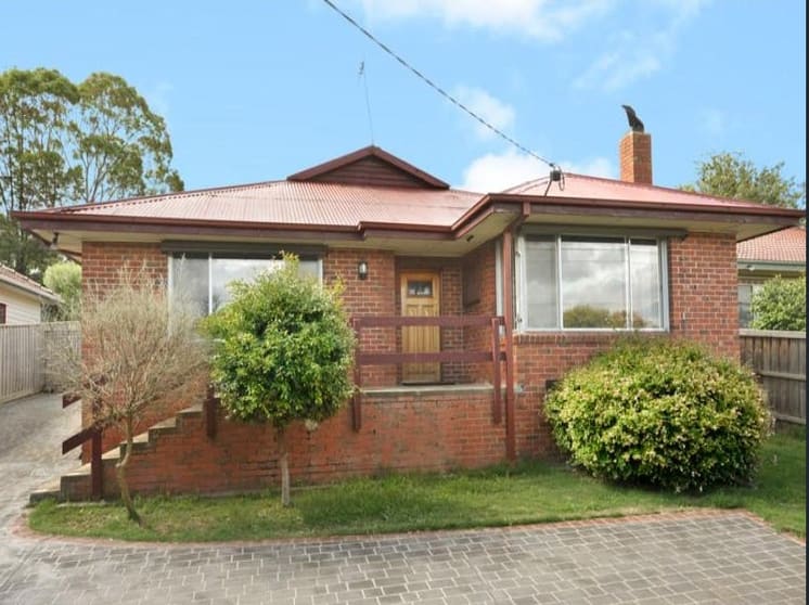 586 Elgar Road Box Hill North VIC 3129 - Image 1