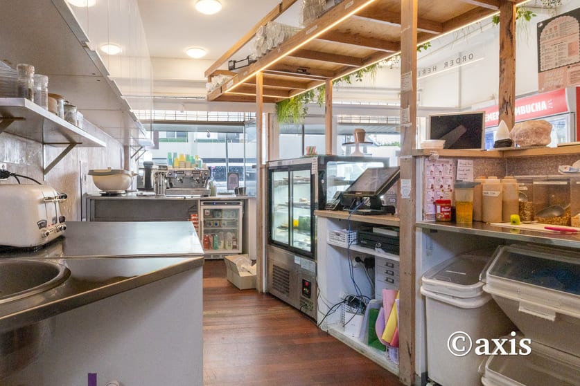 Click to view all images 628 Hampton Street Brighton VIC 3186 - Image 2