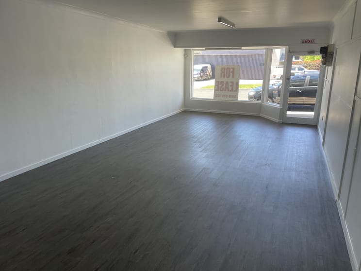 99 Glenroi Avenue Orange NSW 2800 - Image 2