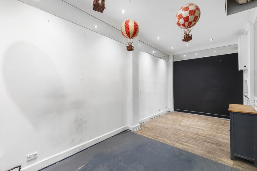 Click to view all images 34-36 Block Place Melbourne VIC 3000 - Image 2