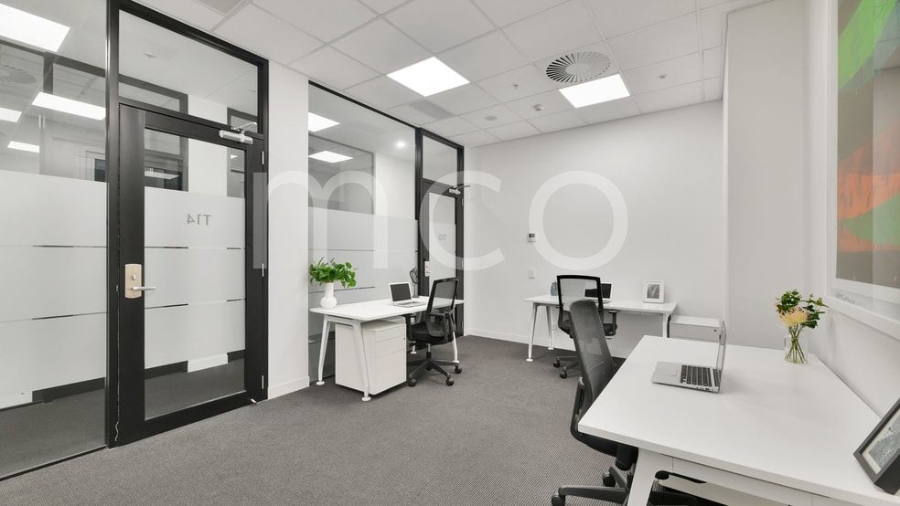 Click to view all images Suite T13/477 Boundary Street Spring Hill QLD 4000 - Image 2