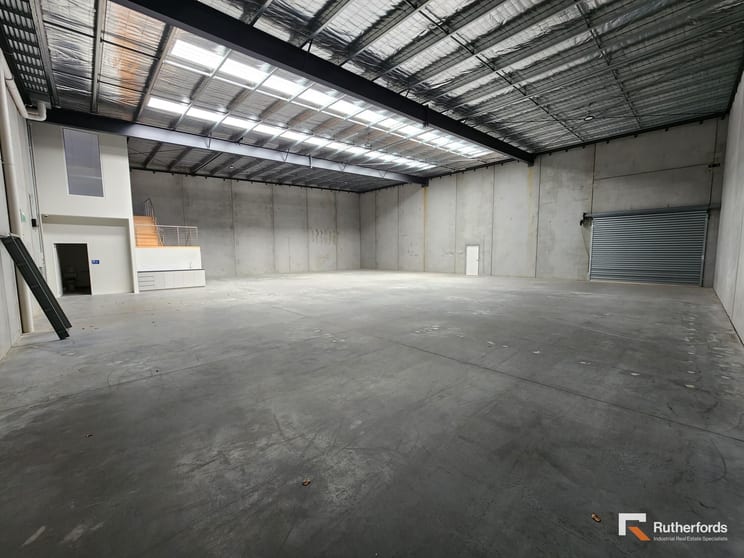 Click to view all images 13/45 Bunnett Street Sunshine North VIC 3020 - Image 1