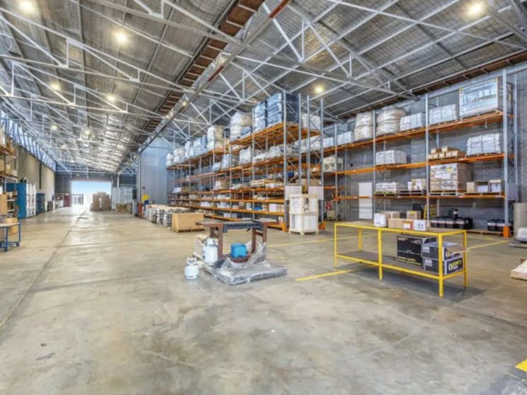 Click to view all images Seven Hills NSW 2147 - Image 2
