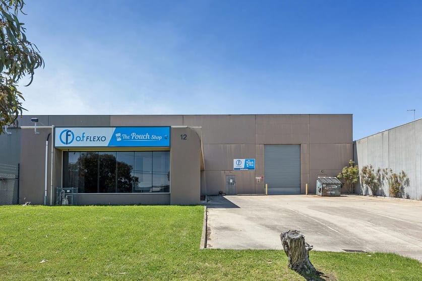 Click to view all images 12 Sonia Street Carrum Downs VIC 3201 - Image 1