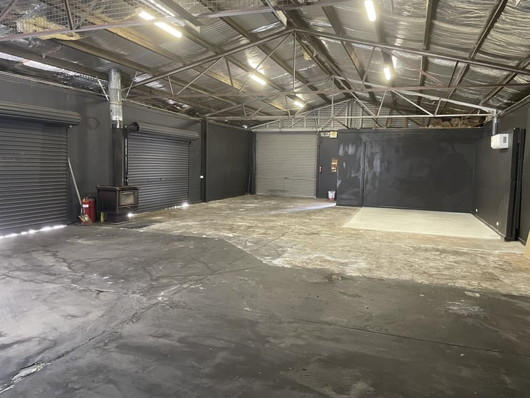 Click to view all images 1c Seaforth Street North Shore VIC 3214 - Image 3