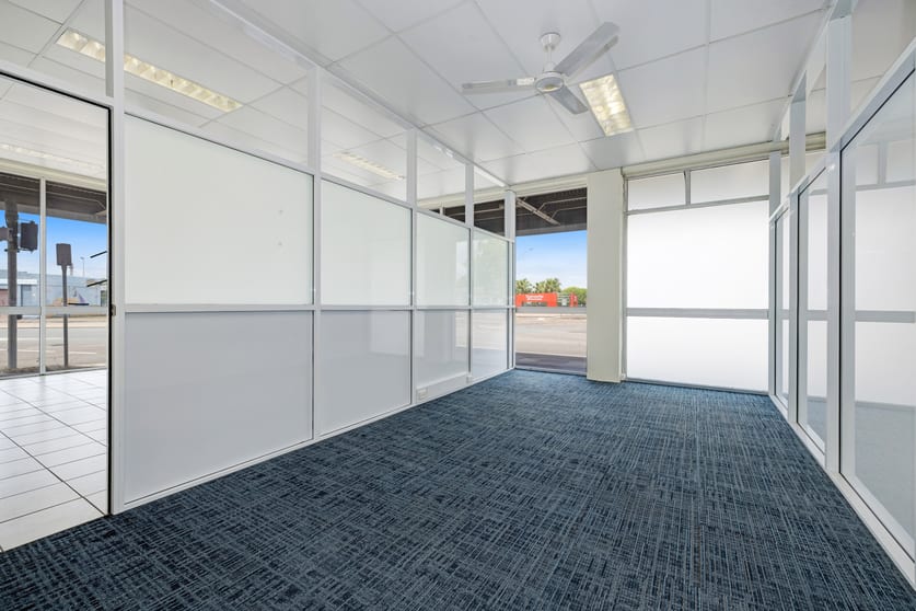 Click to view all images 2/1-9 Ingham Road West End QLD 4810 - Image 2