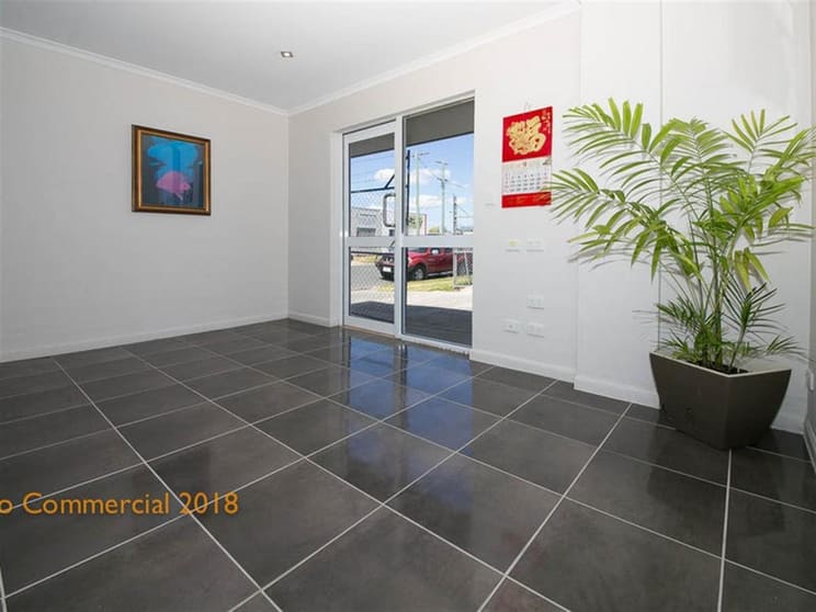 34 Barry Street Bungalow QLD 4870 - Image 3