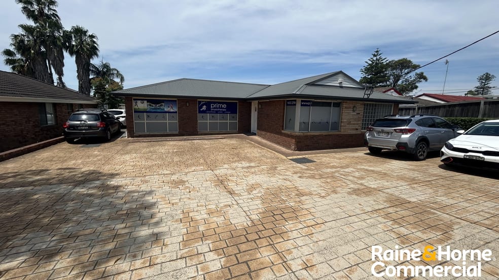 Click to view all images 132 Nuwarra Road Moorebank NSW 2170 - Image 2
