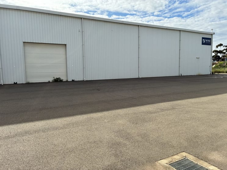 Click to view all images 5-7 Kaurna Avenue Edinburgh SA 5111 - Image 2