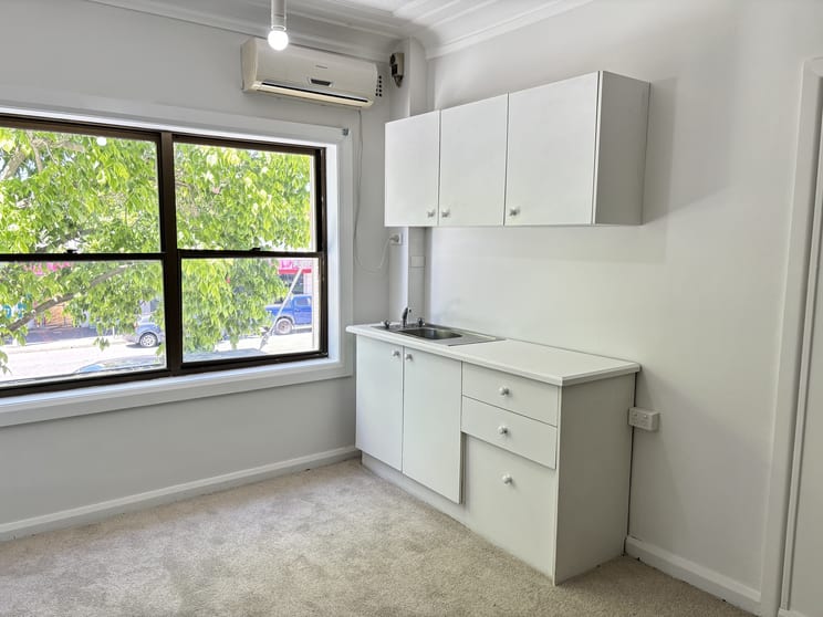 Click to view all images 9B/340 Kingsway Caringbah NSW 2229 - Image 3
