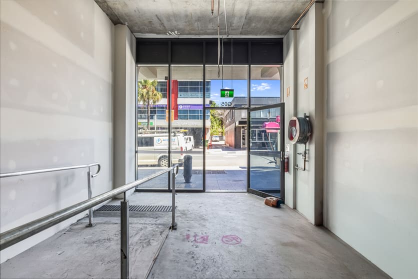 Shop 5/8 Oaks Avenue Dee Why NSW 2099 - Image 2