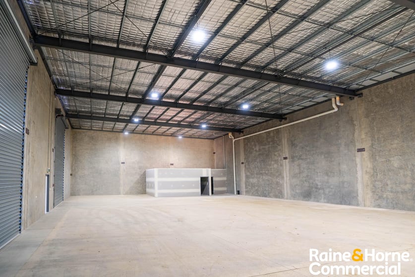 3a/Part 7 Hovell Street Wagga Wagga NSW 2650 - Image 3