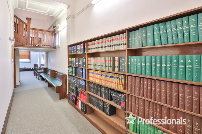 Click to view all images 70 Deakin Avenue Mildura VIC 3500 - Image 3