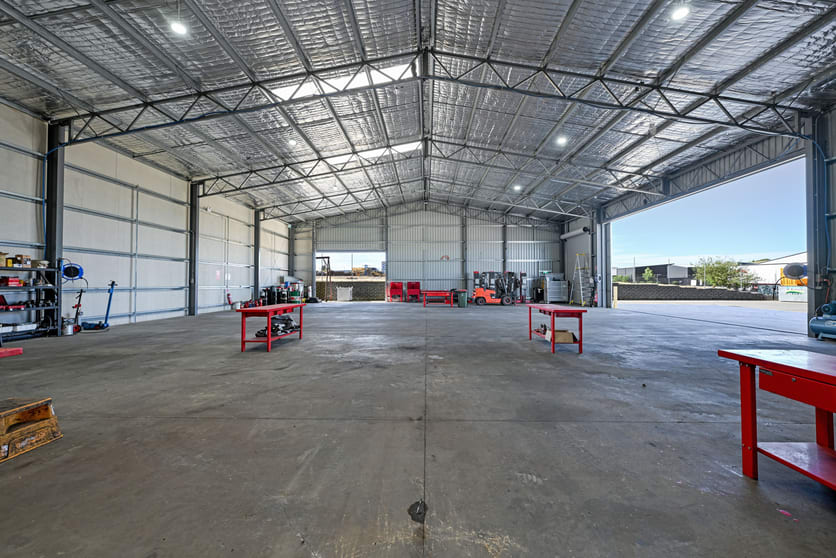 Click to view all images 76 Astill Drive Orange NSW 2800 - Image 1