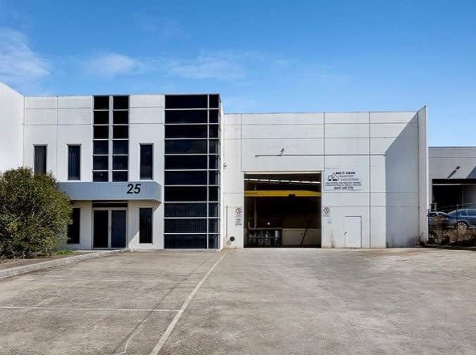 Click to view all images 25 Merri Concourse Campbellfield VIC 3061 - Image 1