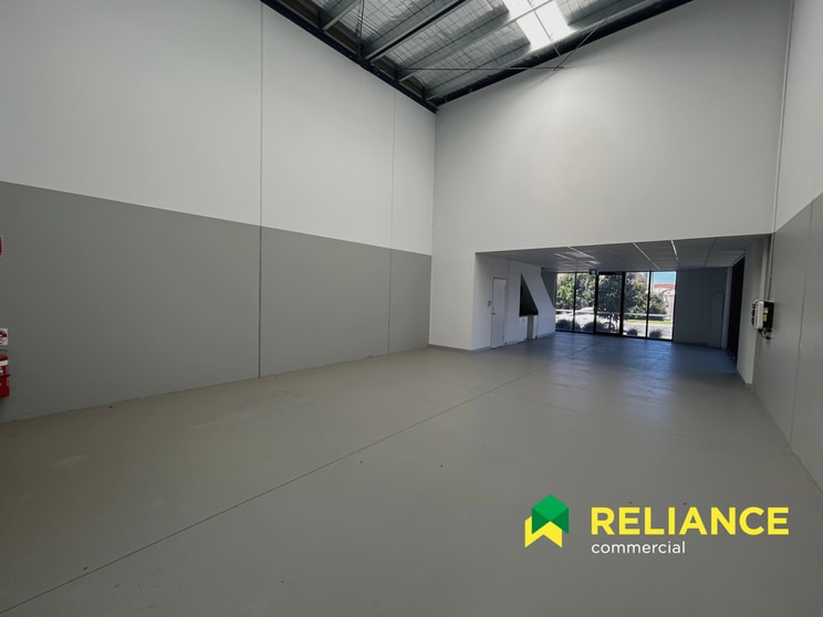 Click to view all images 72 Tennyson Street Williamstown VIC 3016 - Image 2