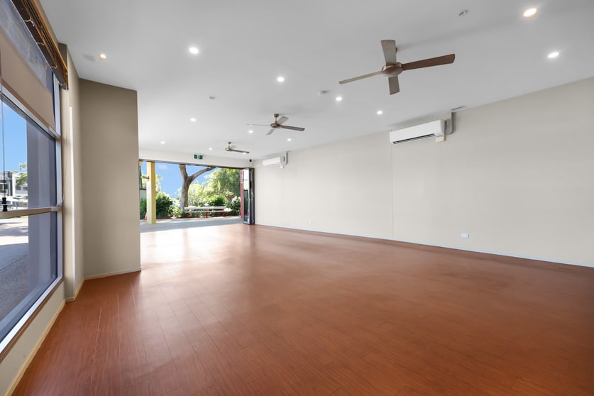1/165-171 Broadwater Terrace Redland Bay QLD 4165 - Image 2