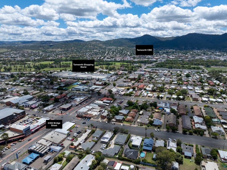 Click to view all images 2/202 Bridge St West Tamworth NSW 2340 - Image 1
