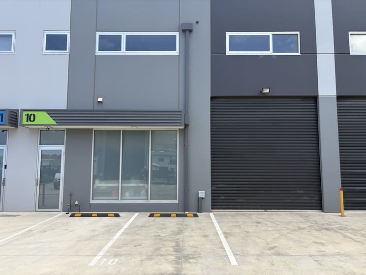 Click to view all images 10/28-36 Japaddy Street Mordialloc VIC 3195 - Image 1