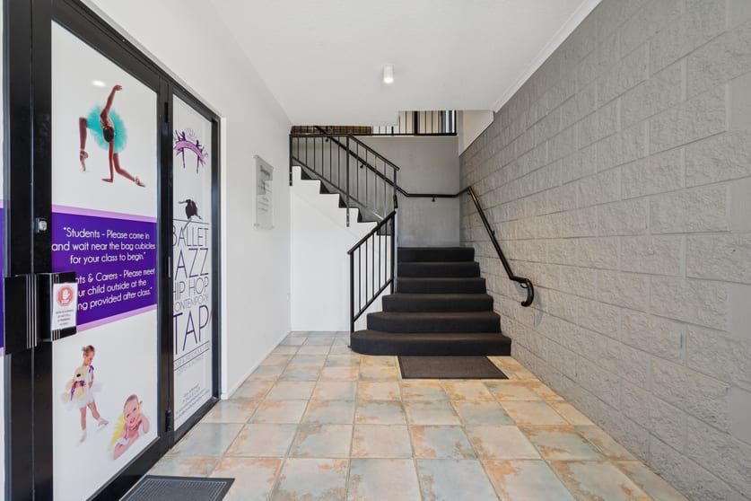 Click to view all images 2/12 William Street Coolum Beach QLD 4573 - Image 2