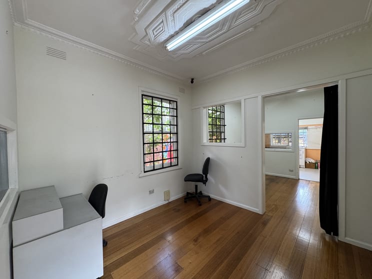 Click to view all images 132 Boronia Road Boronia VIC 3155 - Image 3