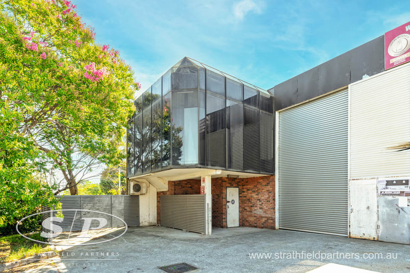Click to view all images 5B Homedale Road Bankstown NSW 2200 - Image 2