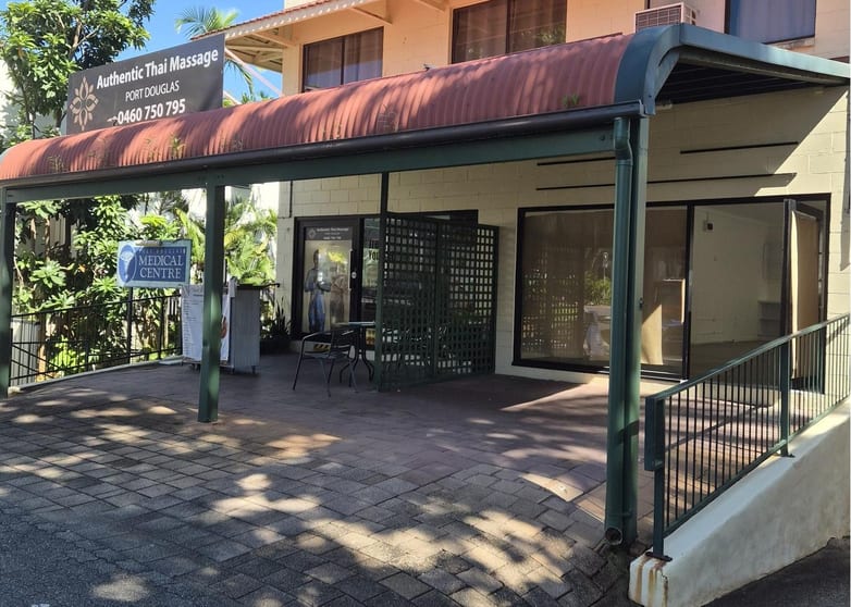 Click to view all images 3/33 Macrossan Port Douglas QLD 4877 - Image 2