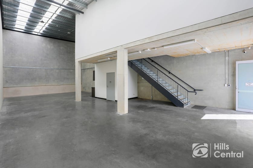 Click to view all images 12/2 Money Close Rouse Hill NSW 2155 - Image 3